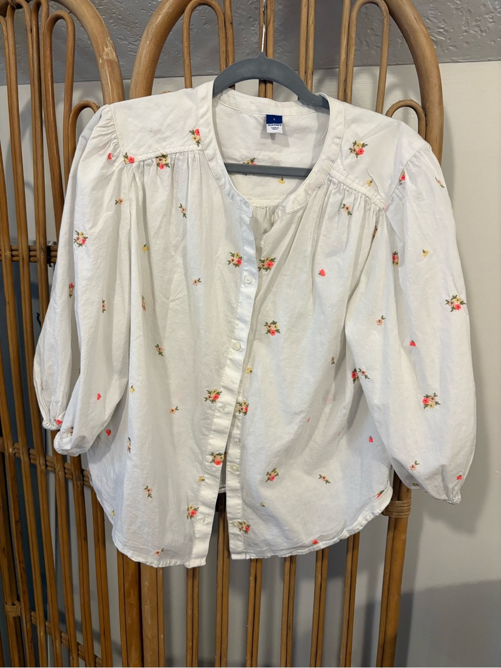 White Floral Button-Front Women's Blouse